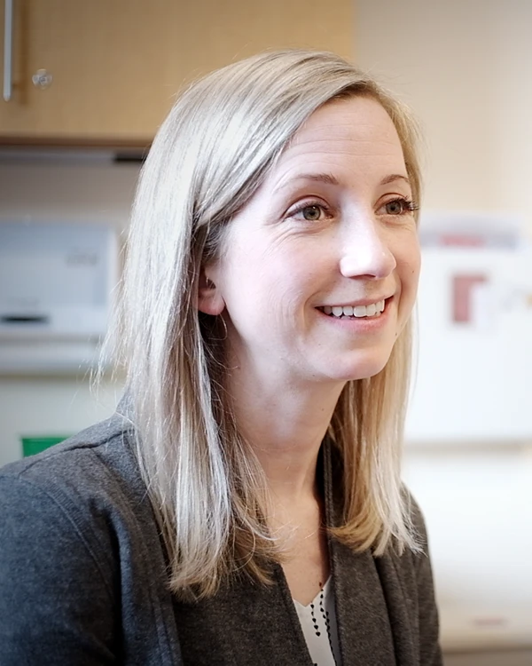 Dr Kristin Kindred